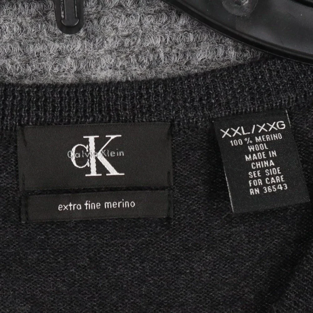 Calvin Klein V-Neck Sweater Mens XXL Extra Fine Merino Wool Knit Business Casual